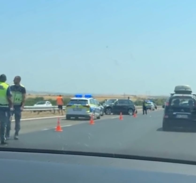 4 катастрофи и огромно задръстване на АМ „Тракия“ край Бургас