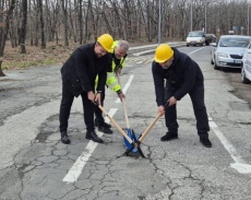 Започна вторият етап от реконструкцията на пътя Приморско - Китен