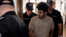Съдът остави в ареста избягалия шофьор от катастрофата с мигранти в Бургас